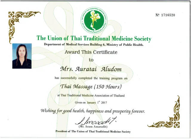 Certificate from The Union of Thai Traditional Medicine Society – Thai Massage, 150 hours (2017)